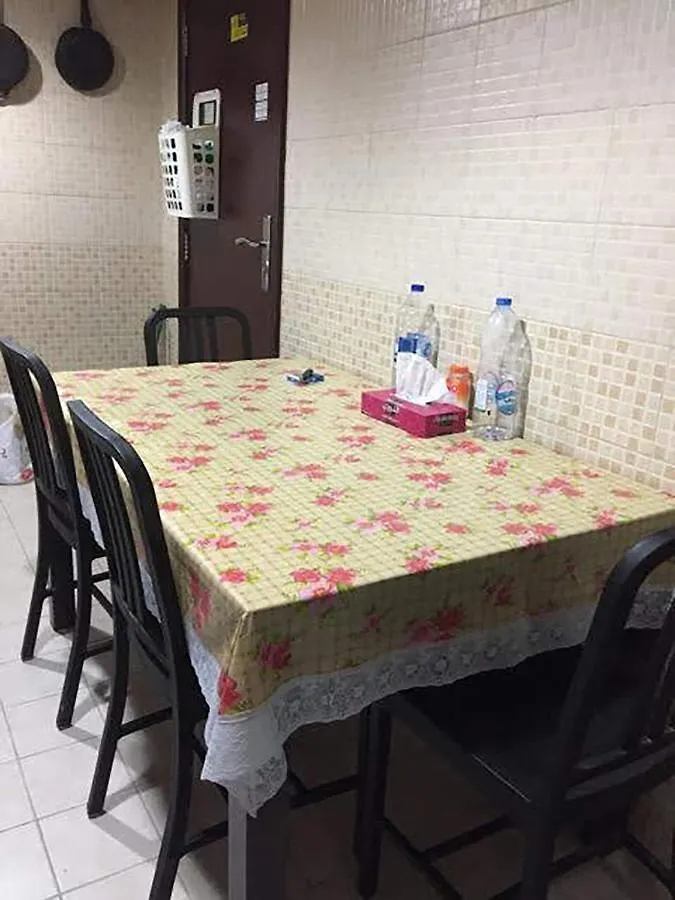 Kwatera prywatna Apartament Partition Legend Dubaj Zjednoczone Emiraty Arabskie